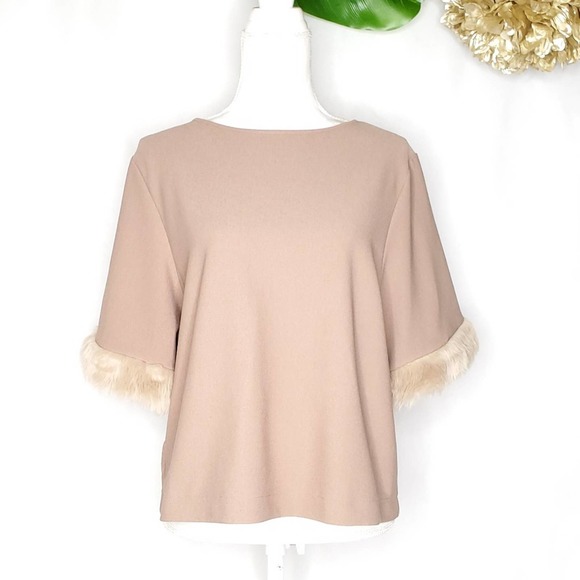 Zara Tops - Zara Tan boxy top w/faux fur trimmed sleeves M